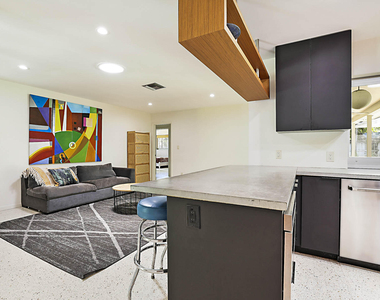 400 Nw 6th Avenue - Photo Thumbnail 12