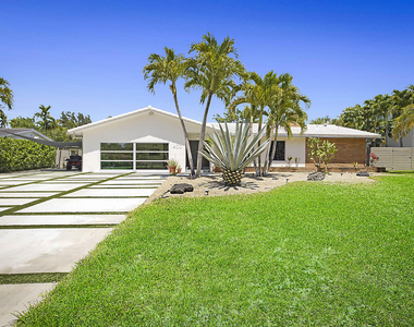 400 Nw 6th Avenue - Photo Thumbnail 3