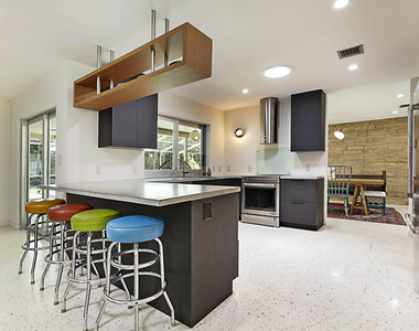 400 Nw 6th Avenue - Photo Thumbnail 11