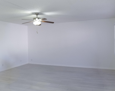 400 Sw 134th Way - Photo Thumbnail 12