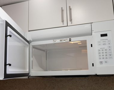 400 Sw 134th Way - Photo Thumbnail 9