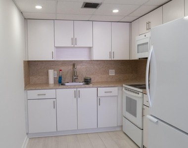 400 Sw 134th Way - Photo Thumbnail 1