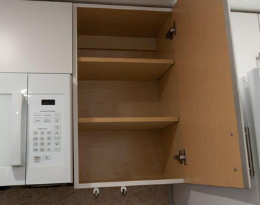 400 Sw 134th Way - Photo Thumbnail 8