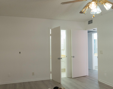 400 Sw 134th Way - Photo Thumbnail 36