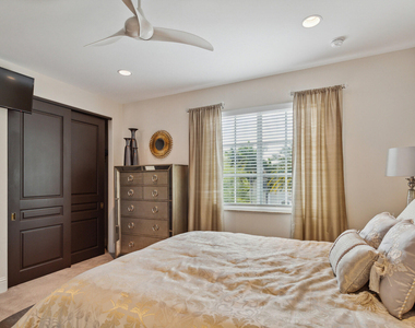 2461 Se 10th Street - Photo Thumbnail 13