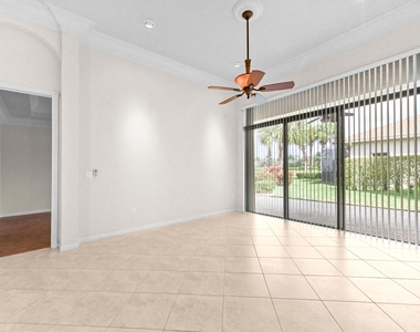 6823 Fabiano Circle - Photo Thumbnail 18