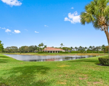 6823 Fabiano Circle - Photo Thumbnail 36