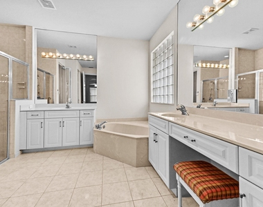 6823 Fabiano Circle - Photo Thumbnail 29