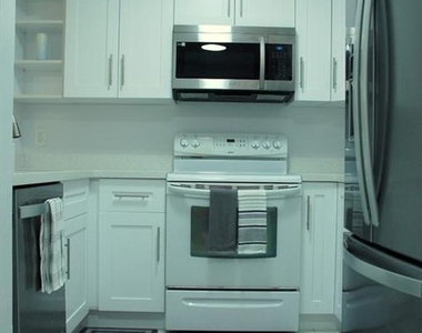 10700 Nw 14th Street - Photo Thumbnail 5