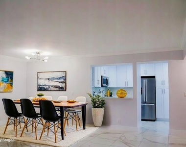10700 Nw 14th Street - Photo Thumbnail 2