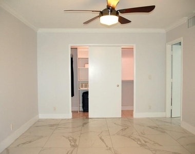 10700 Nw 14th Street - Photo Thumbnail 14
