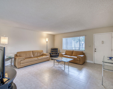 15108 Ashland Drive - Photo Thumbnail 2