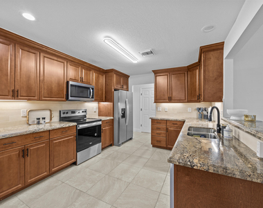 2400 Seaford Drive - Photo Thumbnail 2