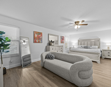 2400 Seaford Drive - Photo Thumbnail 27