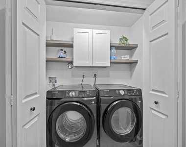 2400 Seaford Drive - Photo Thumbnail 23