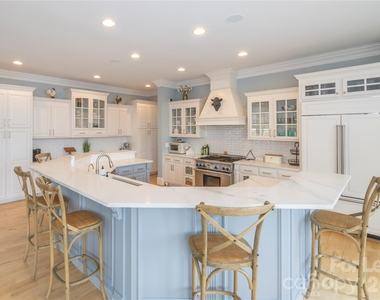 19001 Double Eagle Drive - Photo Thumbnail 3