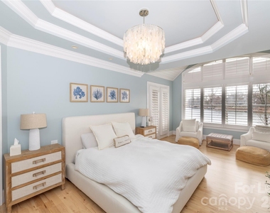 19001 Double Eagle Drive - Photo Thumbnail 5