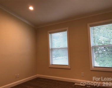 7211 Grassy Knob Court - Photo Thumbnail 11