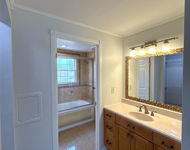 7318 Connan Lane - Photo Thumbnail 19