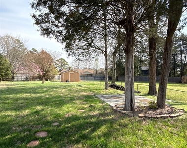 7318 Connan Lane - Photo Thumbnail 29