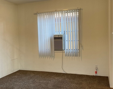 357 Grant Street - Photo Thumbnail 2