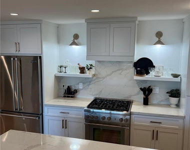 723 Palisades Beach Road - Photo Thumbnail 7