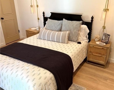 723 Palisades Beach Road - Photo Thumbnail 12