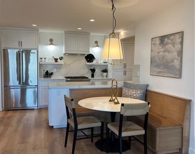 723 Palisades Beach Road - Photo Thumbnail 4