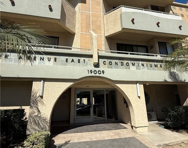19009 Sherman Way - Photo Thumbnail 19