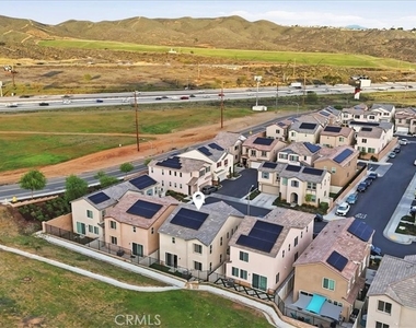 556 Enzo Street - Photo Thumbnail 44