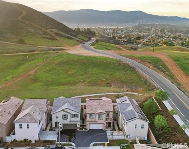 556 Enzo Street - Photo Thumbnail 46