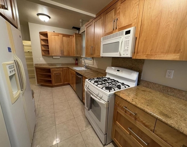 2629 Piedmont Avenue - Photo Thumbnail 4
