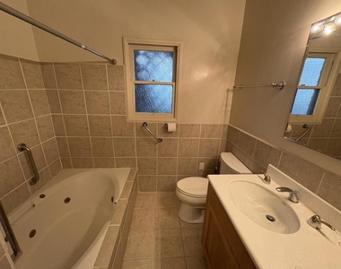 2629 Piedmont Avenue - Photo Thumbnail 7