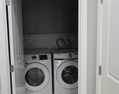 2250 W 14th - Photo Thumbnail 6