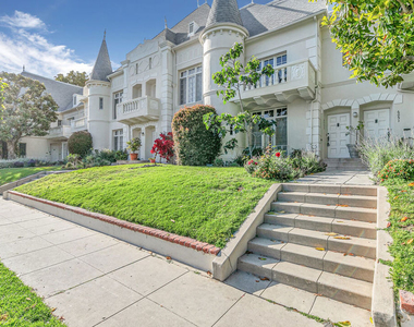 6053 Scenic Avenue - Photo Thumbnail 34