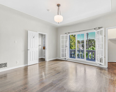 6053 Scenic Avenue - Photo Thumbnail 25