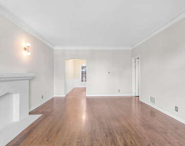 6053 Scenic Avenue - Photo Thumbnail 2