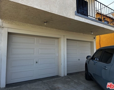 12779 Venice Boulevard - Photo Thumbnail 19