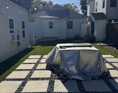 446 N California Street - Photo Thumbnail 27
