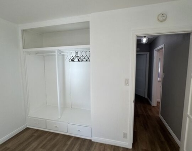 446 N California Street - Photo Thumbnail 18