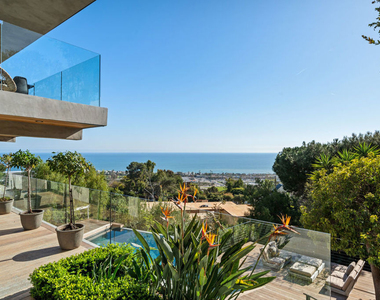 23812 Malibu Crest Drive - Photo Thumbnail 24