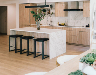350 N Palm Drive - Photo Thumbnail 5