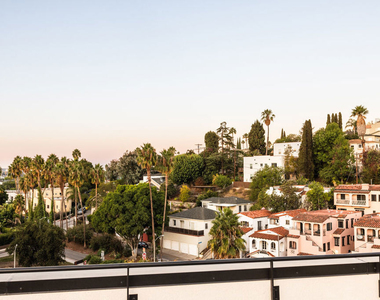 3004 W Sunset Boulevard - Photo Thumbnail 23