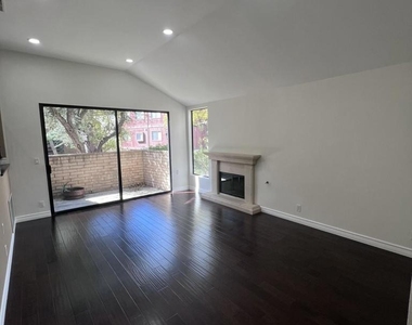21900 Marylee Street - Photo Thumbnail 17