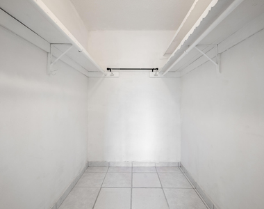 2200 E Hallandale Beach Boulevard - Photo Thumbnail 14