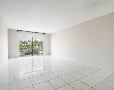 2200 E Hallandale Beach Boulevard - Photo Thumbnail 24