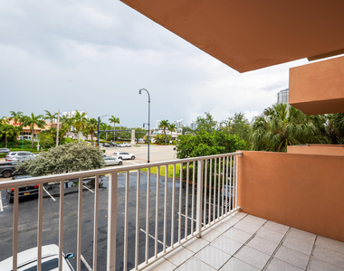 2200 E Hallandale Beach Boulevard - Photo Thumbnail 9