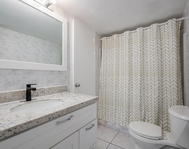 2200 E Hallandale Beach Boulevard - Photo Thumbnail 16