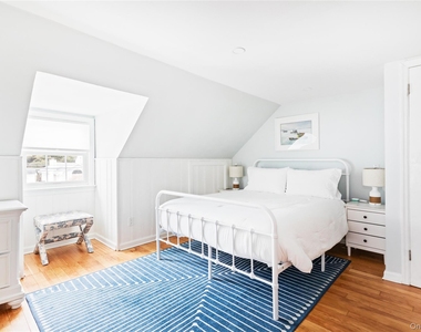 11 Bieselin Road - Photo Thumbnail 11