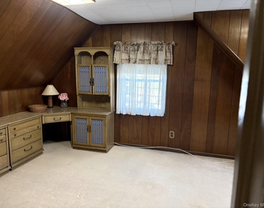 8111 261st Street - Photo Thumbnail 10